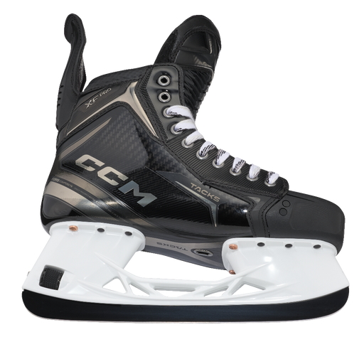 black hockey skate