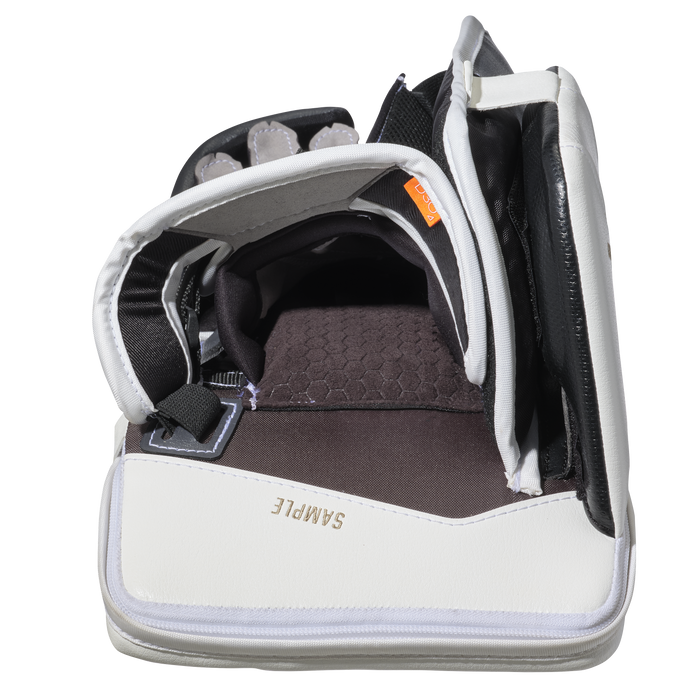 CCM EFlex 7 Pro Goalie Blocker - Senior