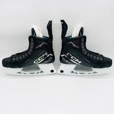 black skates with black detail